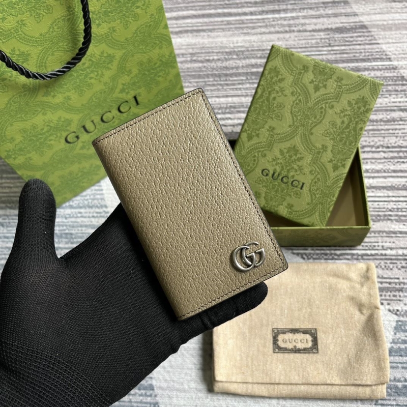 G*u*i wallets & purse